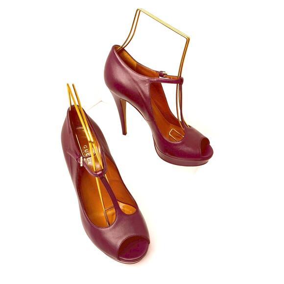 Gucci Betty T-Strap Platform Pumps In Burgundy leather Heels Pumps sz 37 - Picture 8 of 13